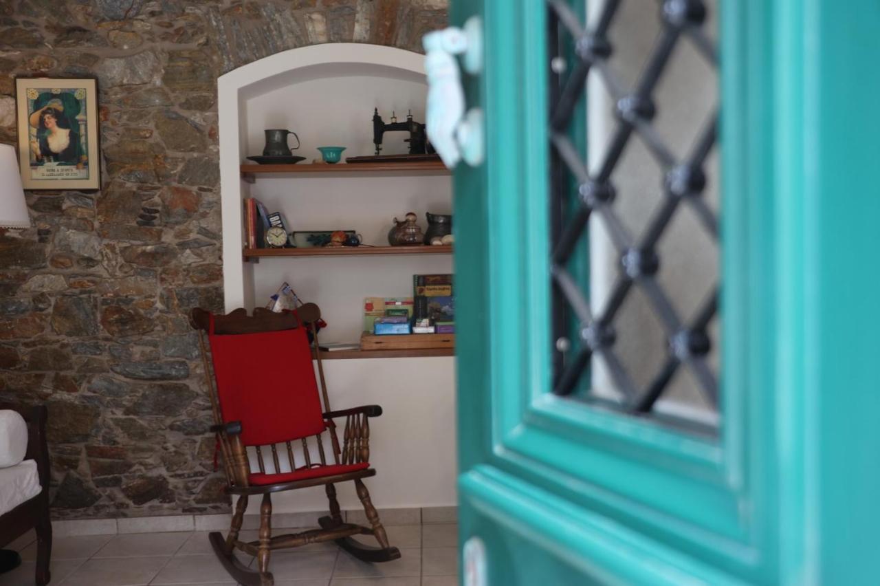 Babina'S Place-Traditional House In Ermoupoli Exterior photo
